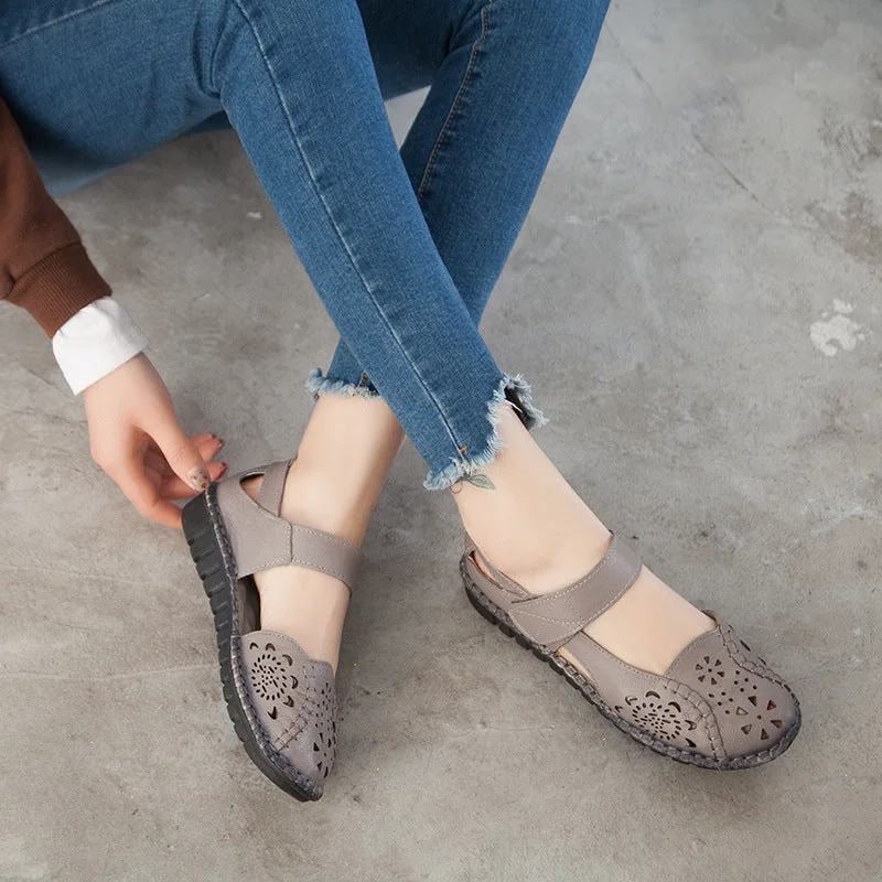 Summer Leather Sandals Women's Flat Heel Hollow Retro Soft Sole Comfortable - Image 7