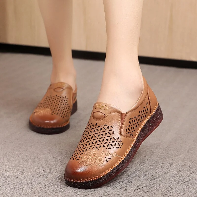 Spring Summer Slip On Women Shoes Hollow Breathable Genuine Leather Moccasins Flats Shoes Female - Image 3