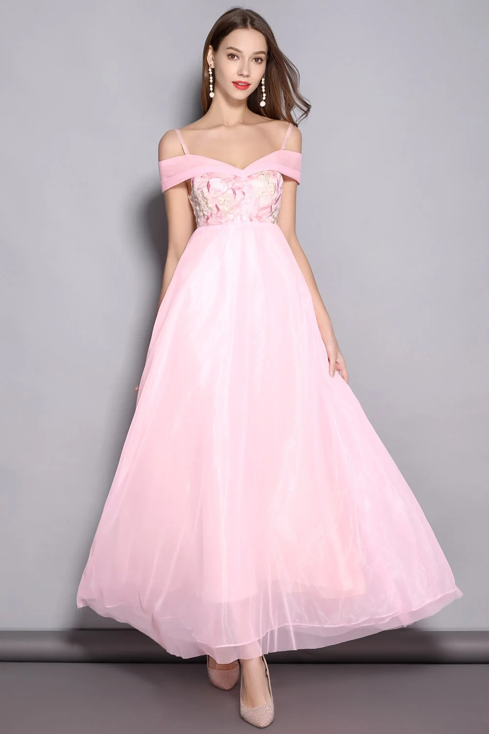 Women's Spaghetti Straps Sexy Off the Shoulder Elegant Party Prom Long Runway Dresses - Image 2