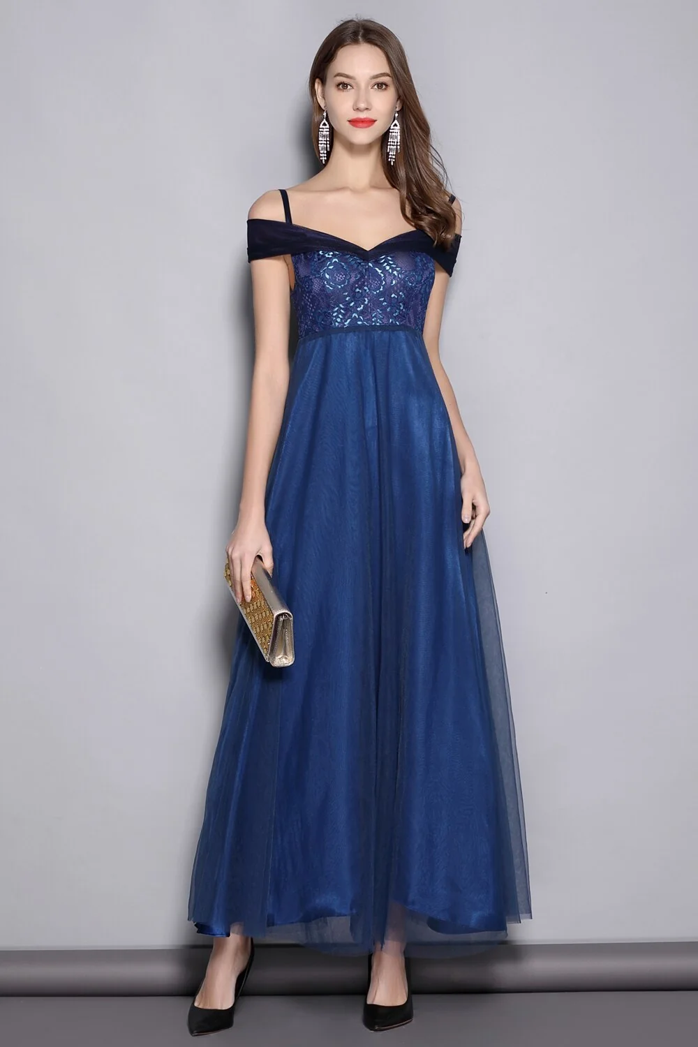 Women's Spaghetti Straps Sexy Off the Shoulder Elegant Party Prom Long Runway Dresses - Image 11