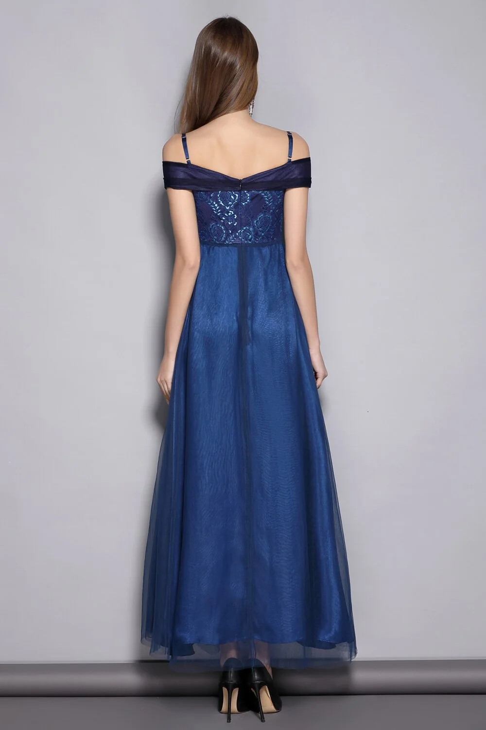 Women's Spaghetti Straps Sexy Off the Shoulder Elegant Party Prom Long Runway Dresses - Image 15