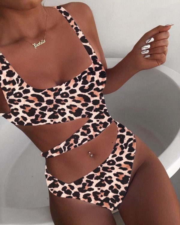 2021 Cut Out One Piece Swimsuit Female Sexy Push Up Monokini White High Cut Swimwear Women Beachwear New Bathing Suits - Takalr