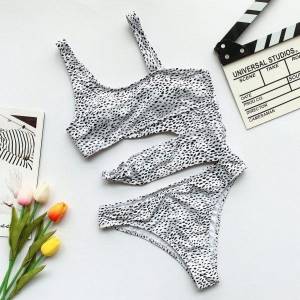 2021 Cut Out One Piece Swimsuit Female Sexy Push Up Monokini White High Cut Swimwear Women Beachwear New Bathing Suits - Takalr