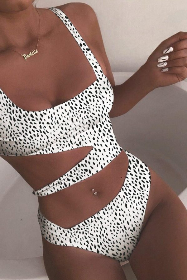 2021 Cut Out One Piece Swimsuit Female Sexy Push Up Monokini White High Cut Swimwear Women Beachwear New Bathing Suits - Takalr