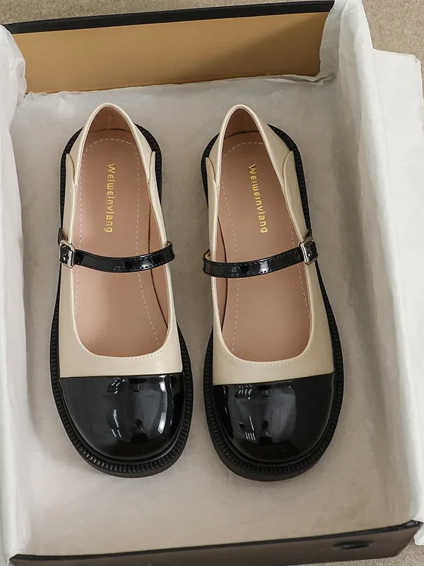 Color Matching Black and White Square Toe Retro Chunky Heel Shoes Women's Shoes