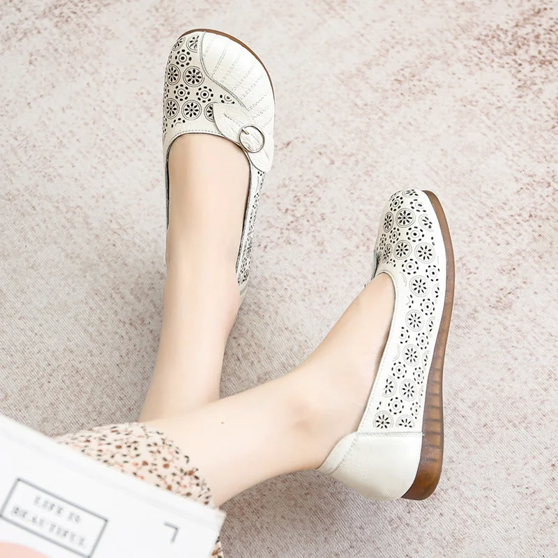 Retro Handmade Leather Sandals Women's Flat Hollow Sandals - Image 4
