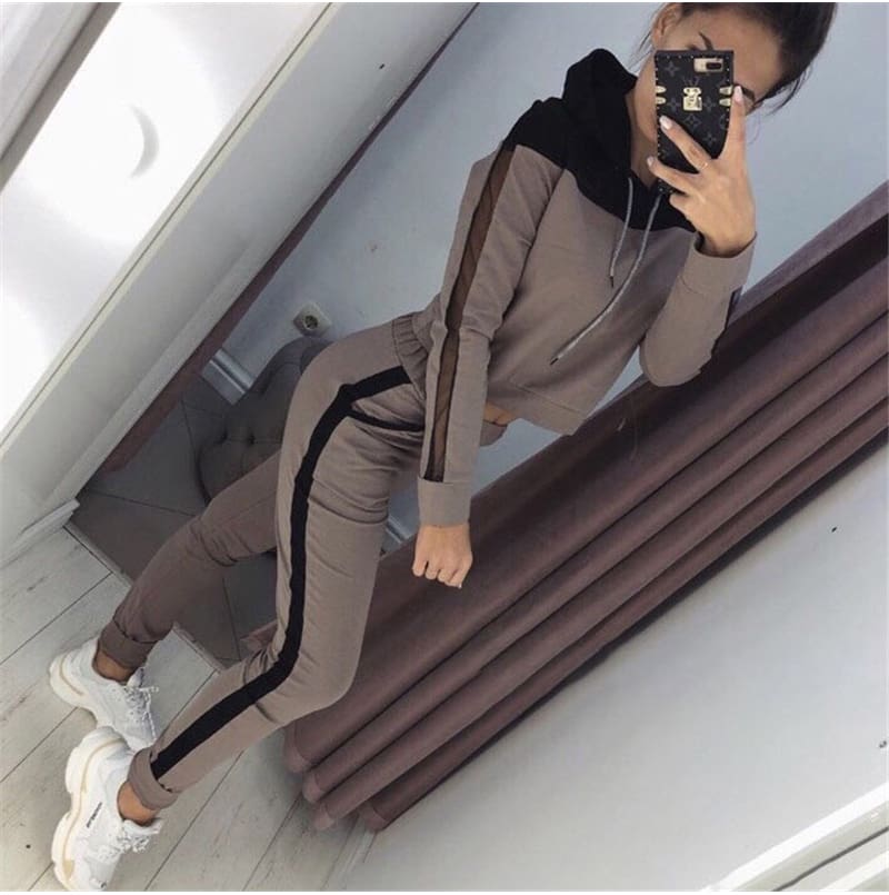 Two Piece Set Hoodies Suit Women Tracksuit Autumn Winter Long Sleeve Sweatshirt Top and Pants Suit Ladies Outfit Streetwear