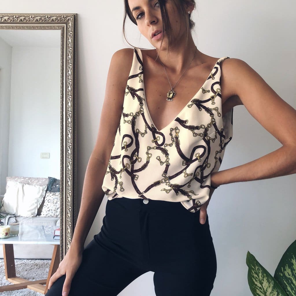 2019 Brand New Summer Women Sleeveless Casual V-neck Tank Top Blouse Shirt Ladies Casual Loose Cami Vest Tops Hot