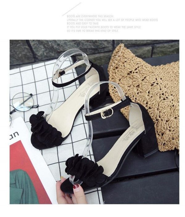 The Best Woman Flock Gladiator Sandals Flower Sandals Square heel Women Sandals Online - Source Silk