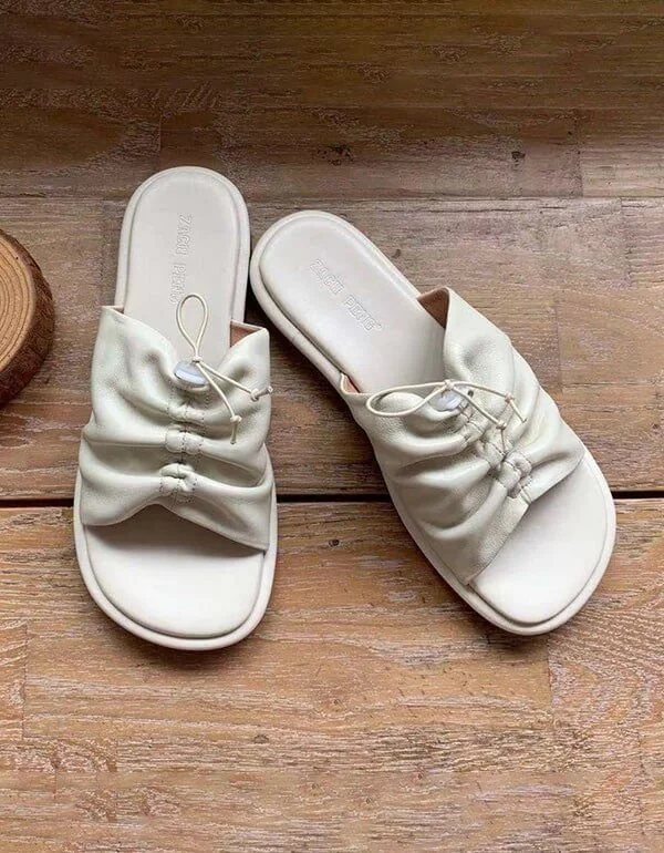 Retro Leather Summer Slippers Beige Women Sandals